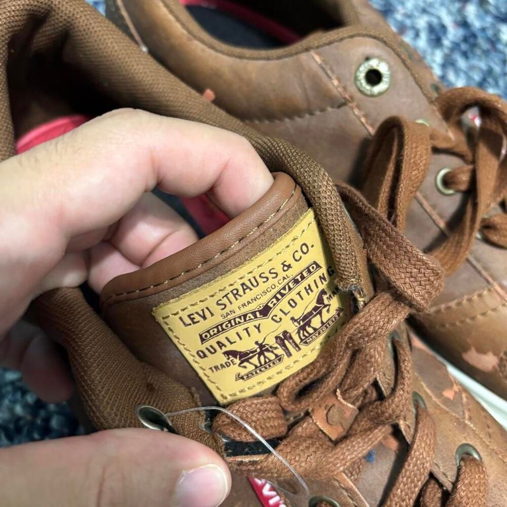 Levi-s Men's Brown and Tan Trainers - Picture 2 of 4